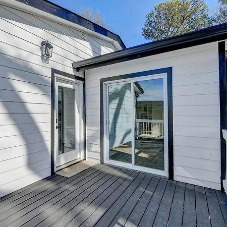 Modern Home At Colonial College Park Atlanta Bagian luar foto